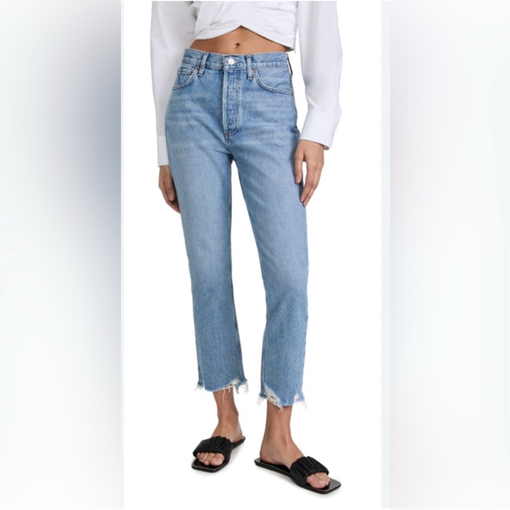 Agolde Riley Slim Straight High Rise Crop Jeans Frayed Hem in Haven